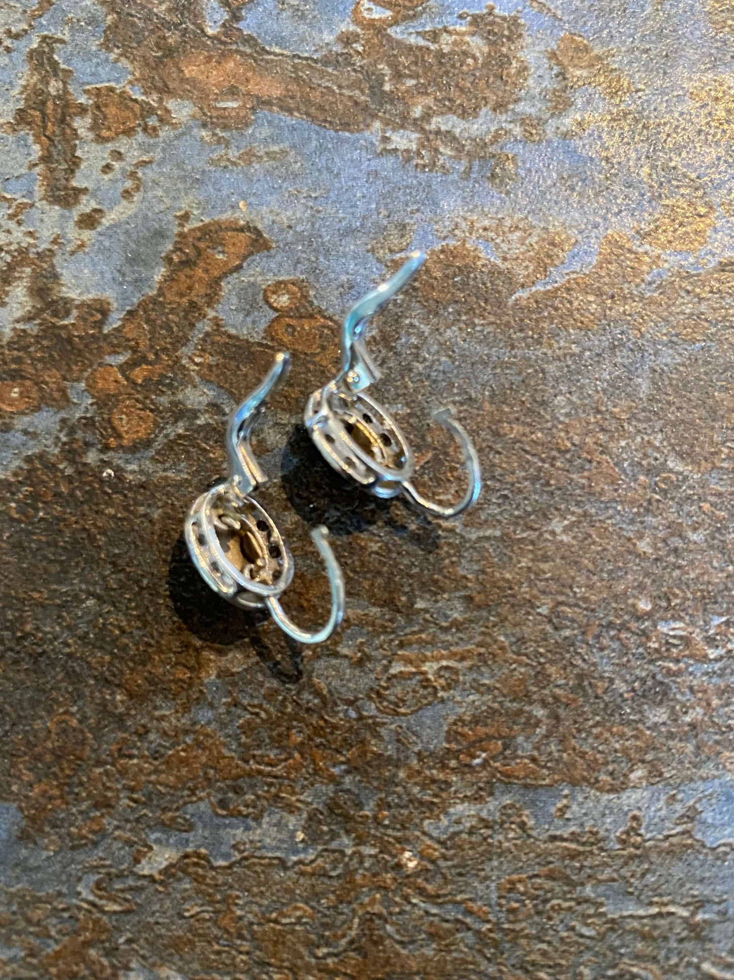 White gold antique earrings enamel and diamonds